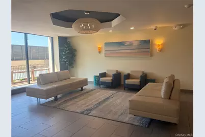 100 W Broadway #3H, Long Beach, NY 11561 - Photo 2