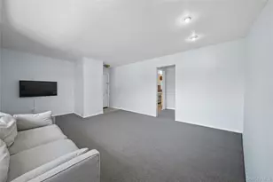 234 Edmunton Dr, North Babylon, NY 11703 - Photo 14