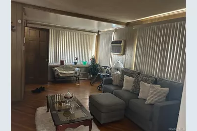 11636 197th Street, Jamaica, NY 11412 - Photo 2