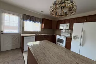 491 Stratford Ln, Ridge, NY 11961 - Photo 14