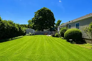 16 Clay Pitts Rd, Greenlawn, NY 11740 - Photo 22