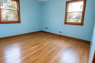 16 Clay Pitts Rd, Greenlawn, NY 11740 - Photo 12