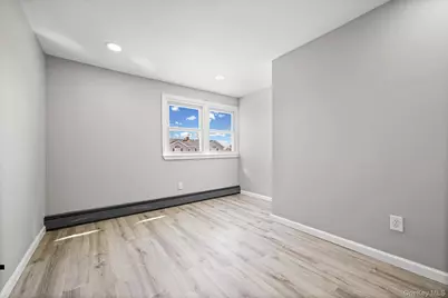 28 Candle Lane, Levittown, NY 11756 - Photo 10