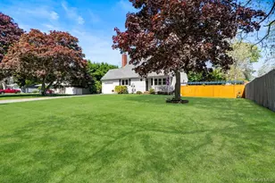 225 Walker Ave, Patchogue, NY 11772 - Photo 2