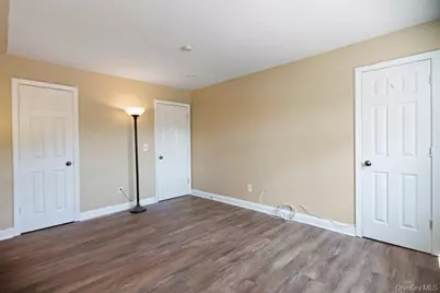 225 Walker Avenue, Patchogue, NY 11772 - Photo 22