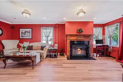 15 Lillian Place, Farmingdale, NY 11735 - Photo 26