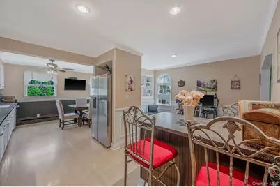 15 Lillian Place, Farmingdale, NY 11735 - Photo 16