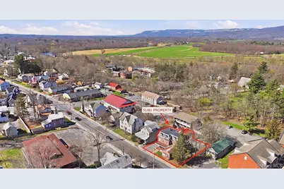 39 N Chestnut Street, New Paltz, NY 12561 - Photo 2