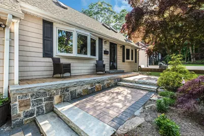 16 Davis Street, Melville, NY 11747 - Photo 4