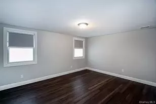 335 Gillette St, Dix Hills, NY 11746 - Photo 6