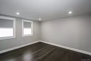 335 Gillette St, Dix Hills, NY 11746 - Photo 4