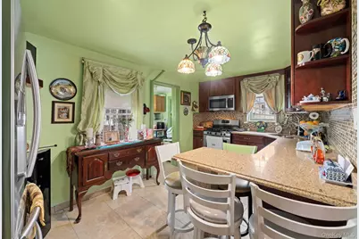 15843 101st Street, Howard Beach, NY 11414 - Photo 28