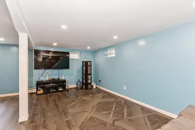 6 Jasper Street, Valley Stream, NY 11580 - Photo 12