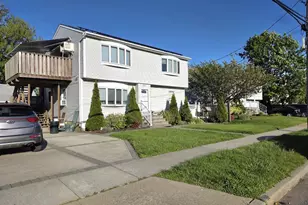 2477 Margaret St, Bellmore, NY 11710 - Photo 2