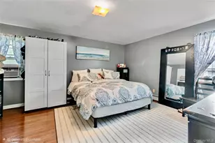 36-11 Utopia Pkwy, Flushing, NY 11358 - Photo 14