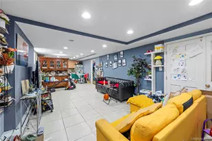 372 Madison St, Franklin Square, NY 11010 - Photo 18