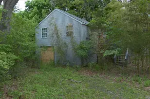 205 N Washington Ave, Centereach, NY 11720 - Photo 2