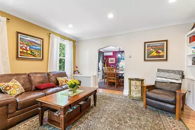 5 Bluebell Court, Garden City, NY 11530 - Photo 4