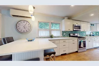 41 Summit Boulevard, Westhampton, NY 11977 - Photo 4