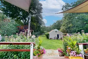 41 Summit Blvd, Westhampton, NY 11977 - Photo 20