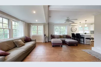 41 Summit Boulevard, Westhampton, NY 11977 - Photo 2