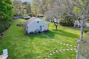 41 Summit Blvd, Westhampton, NY 11977 - Photo 14