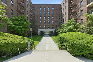 226-26 Union Turnpike, Bayside, NY 11364 - Photo 2