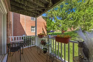 20 Bon Aire Cir, Suffern, NY 10901 - Photo 16