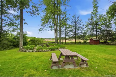 41 Greentree Drive S, Hyde Park, NY 12538 - Photo 20