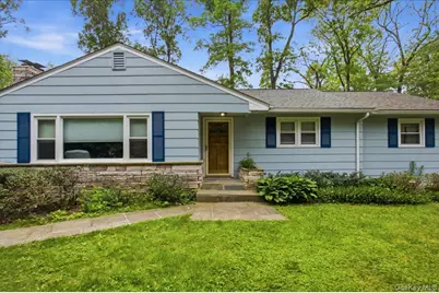 41 Greentree Drive S, Hyde Park, NY 12538 - Photo 1