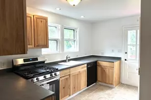 100 Innis Ave, Poughkeepsie, NY 12601 - Photo 16