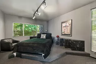 17 Hastings Rd, Old Westbury, NY 11568 - Photo 18