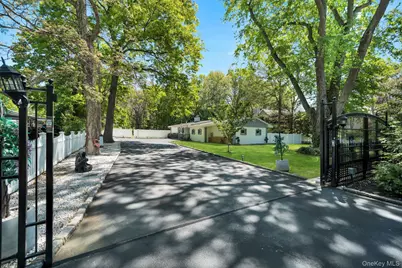 1089 Westminster Avenue, Dix Hills, NY 11746 - Photo 2