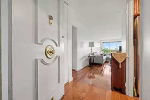 500 High Point Dr, Hartsdale, NY 10530 - Photo 4
