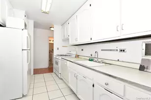 175-20 Wexford Terrace, Jamaica, NY 11432 - Photo 8