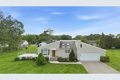930 Cedar Lane, East Marion, NY 11939 - Photo 24