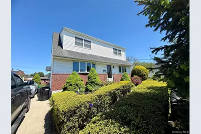 22 Beach Avenue, Copiague, NY 11726 - Photo 1