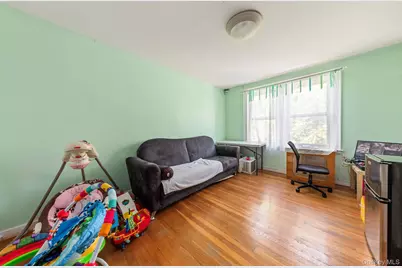 67139 Burns Street, Forest Hills, NY 11375 - Photo 18