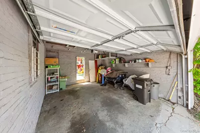 67139 Burns Street, Forest Hills, NY 11375 - Photo 30