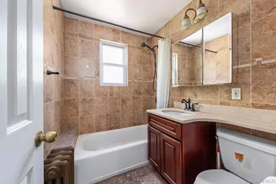 67139 Burns Street, Forest Hills, NY 11375 - Photo 20