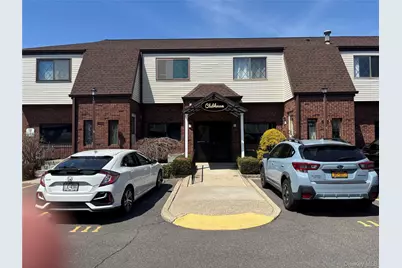 156 W Cambridge Drive E #156, Copiague, NY 11726 - Photo 34