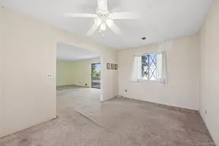 156 W Cambridge Dr E, Copiague, NY 11726 - Photo 22
