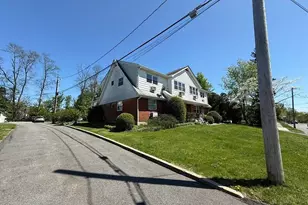 18 S Henry St, Pearl River, NY 10965 - Photo 2