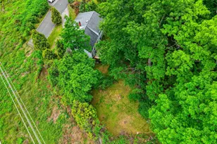 2 Burkewood Rd, Hartsdale, NY 10530 - Photo 44