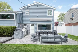 10 Jeremy Ave, Plainview, NY 11803 - Photo 28