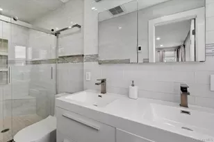 10 Jeremy Ave, Plainview, NY 11803 - Photo 14
