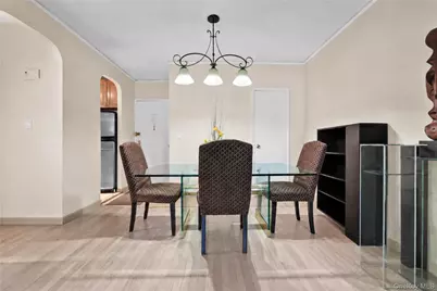 67-35 Yellowstone Boulevard #6K, Forest Hills, NY 11375 - Photo 10