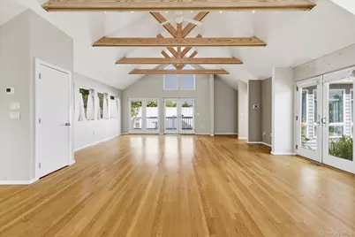 33 Bath Street, Long Beach, NY 11561 - Photo 20