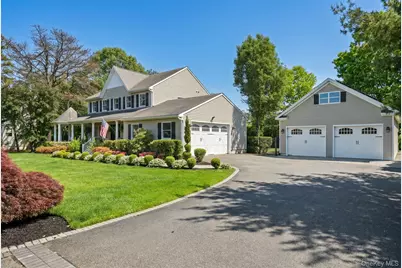 25 Fawn Crossing, Wading River, NY 11792 - Photo 2