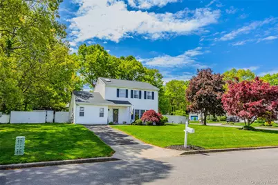 2 Blair Court, Coram, NY 11727 - Photo 2